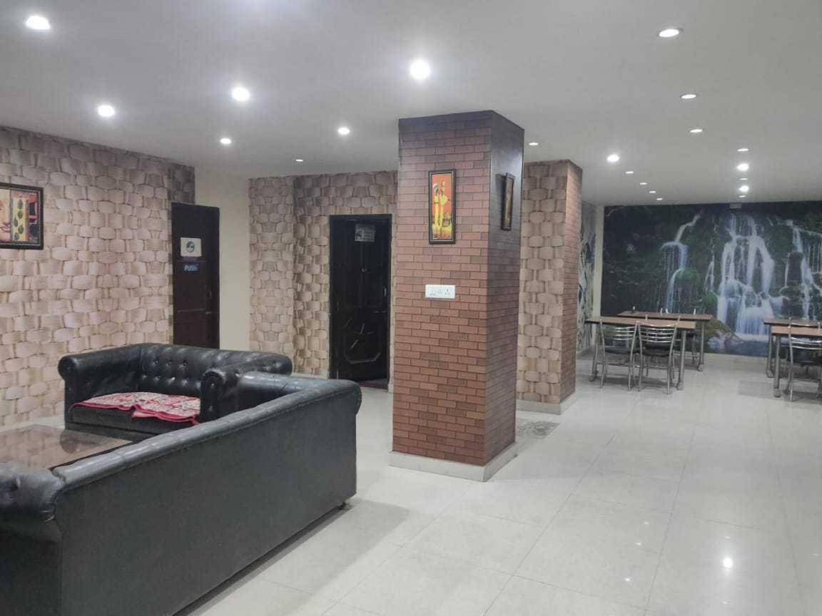 Hotel O Kundan Inn Manāli Kültér fotó